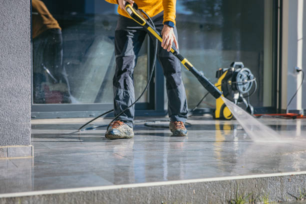 Best Sidewalk Pressure Washing  in Old Bethpage, NY